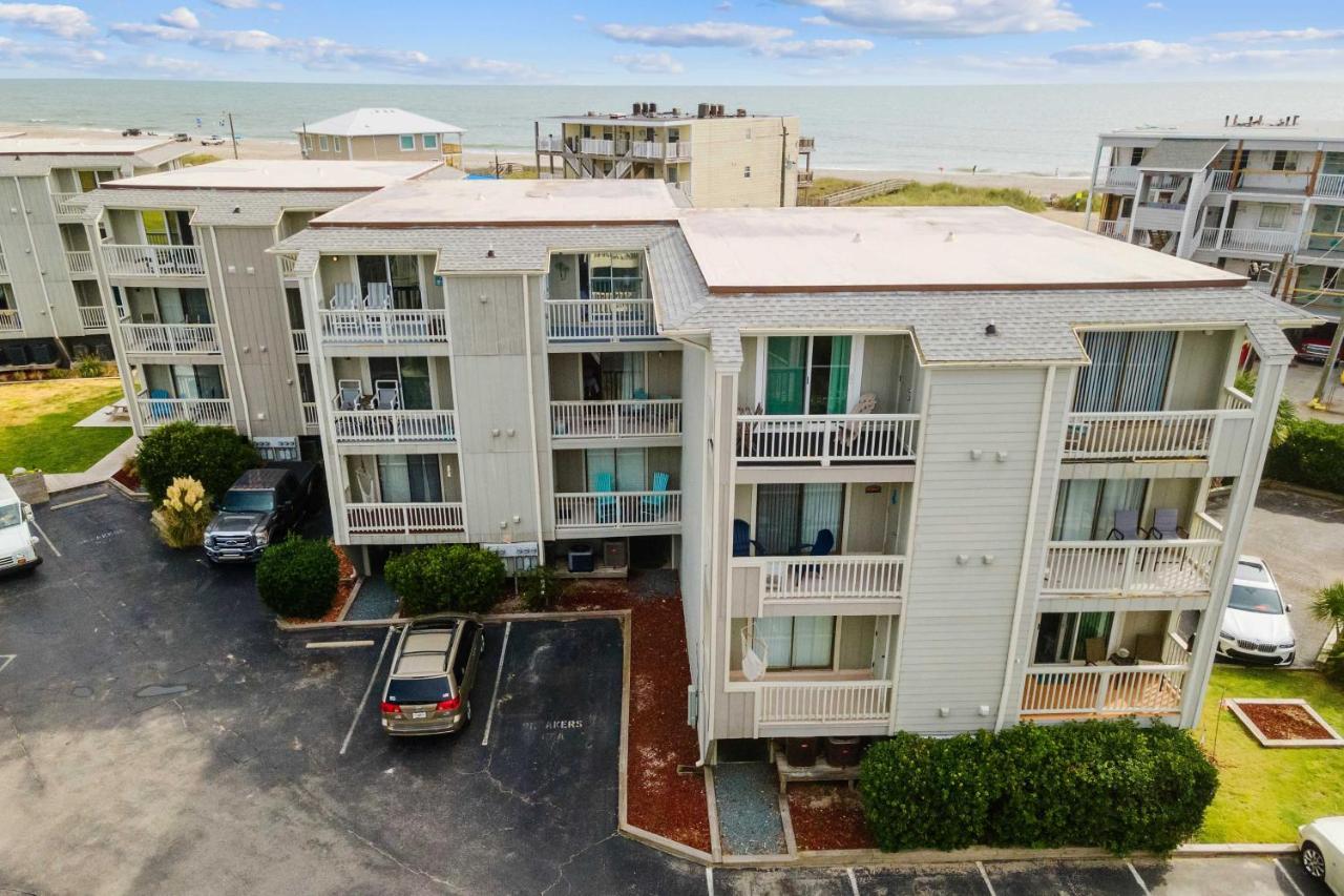 Bright Carolina Beach Condo - Walk To Shore! Εξωτερικό φωτογραφία
