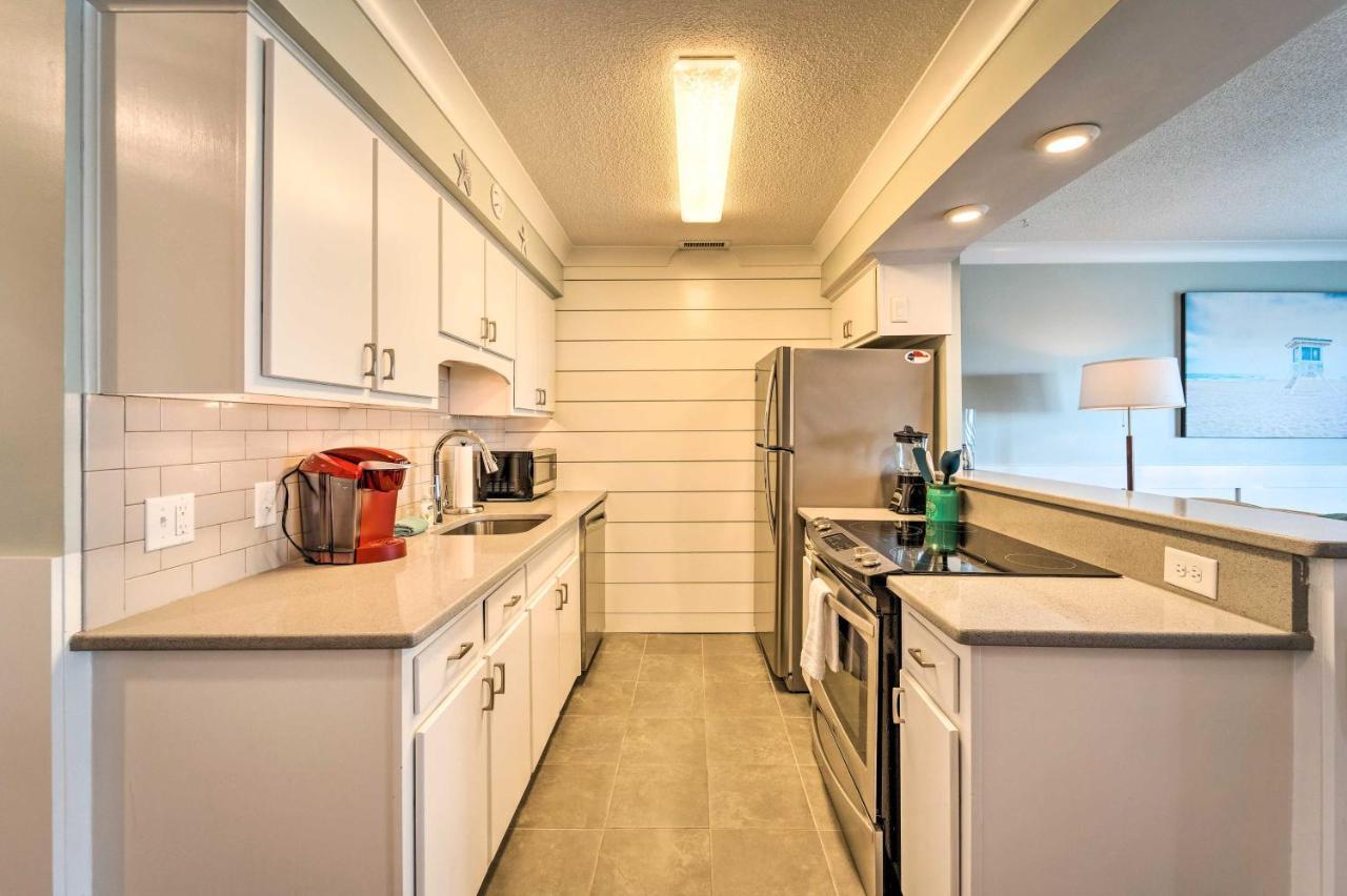 Bright Carolina Beach Condo - Walk To Shore! Εξωτερικό φωτογραφία
